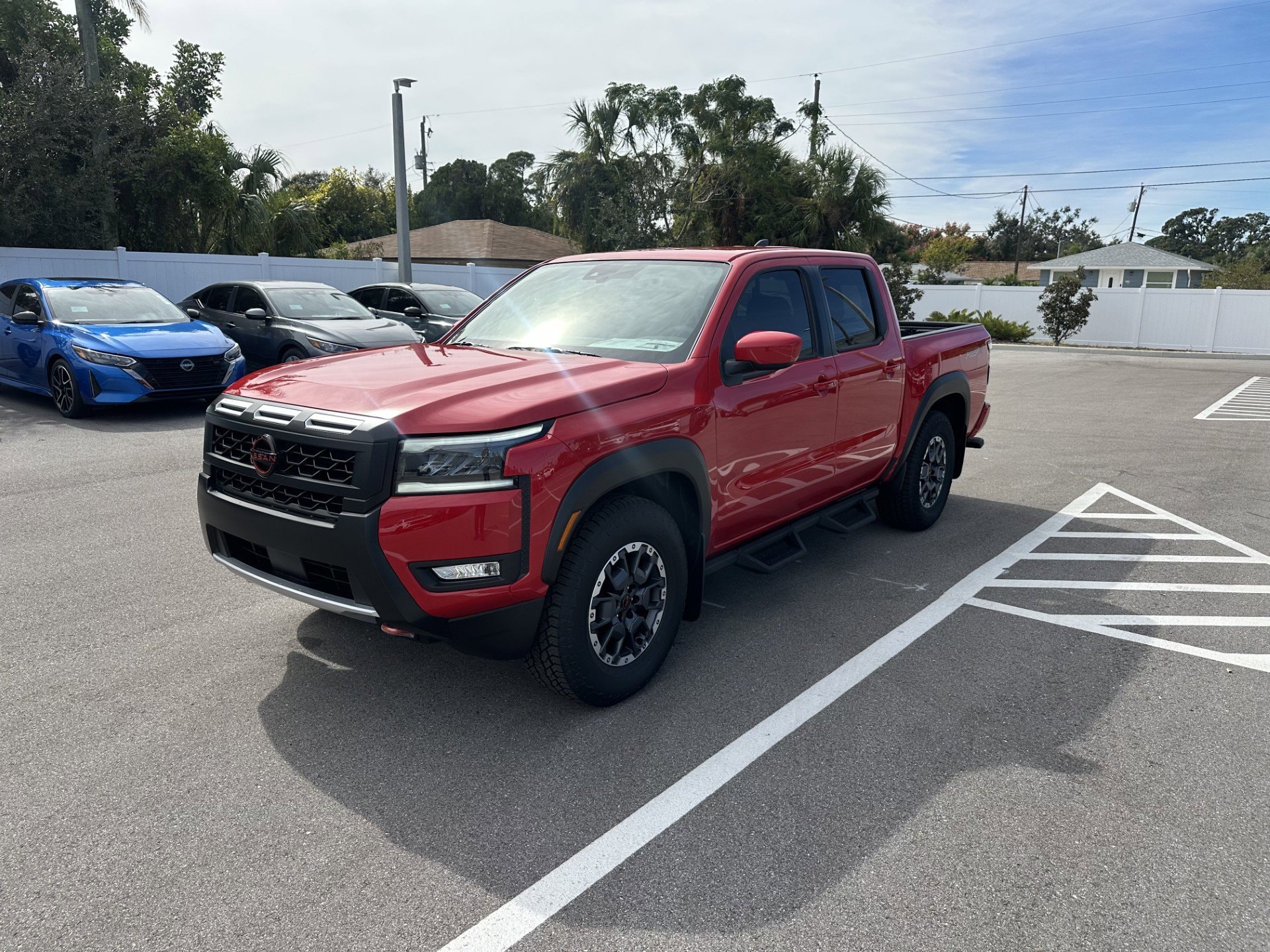 2026 Nissan Frontier PRO-X's photo