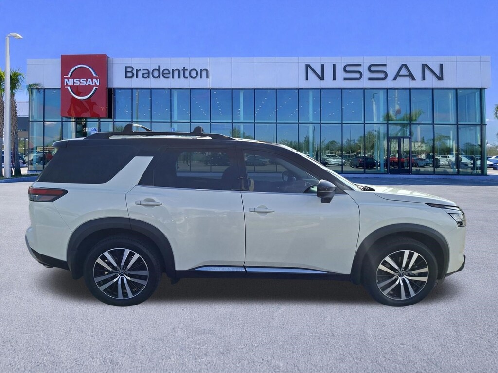 Certified 2023 Nissan Pathfinder Platinum SUV