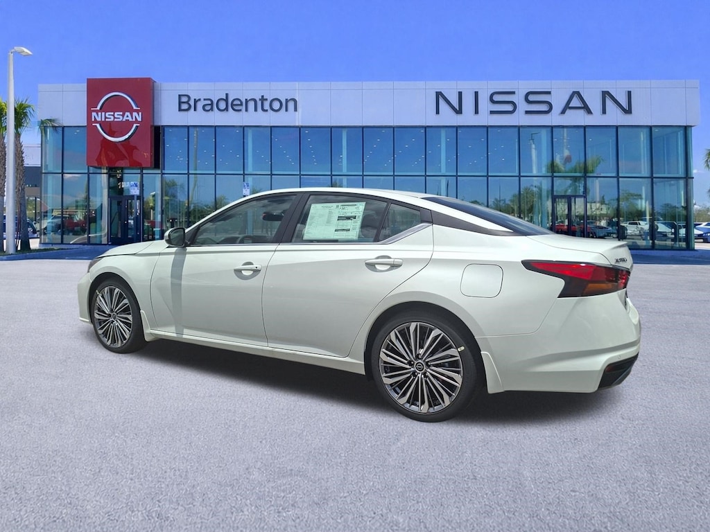 New 2026 Nissan Altima 2.5 SV Sedan