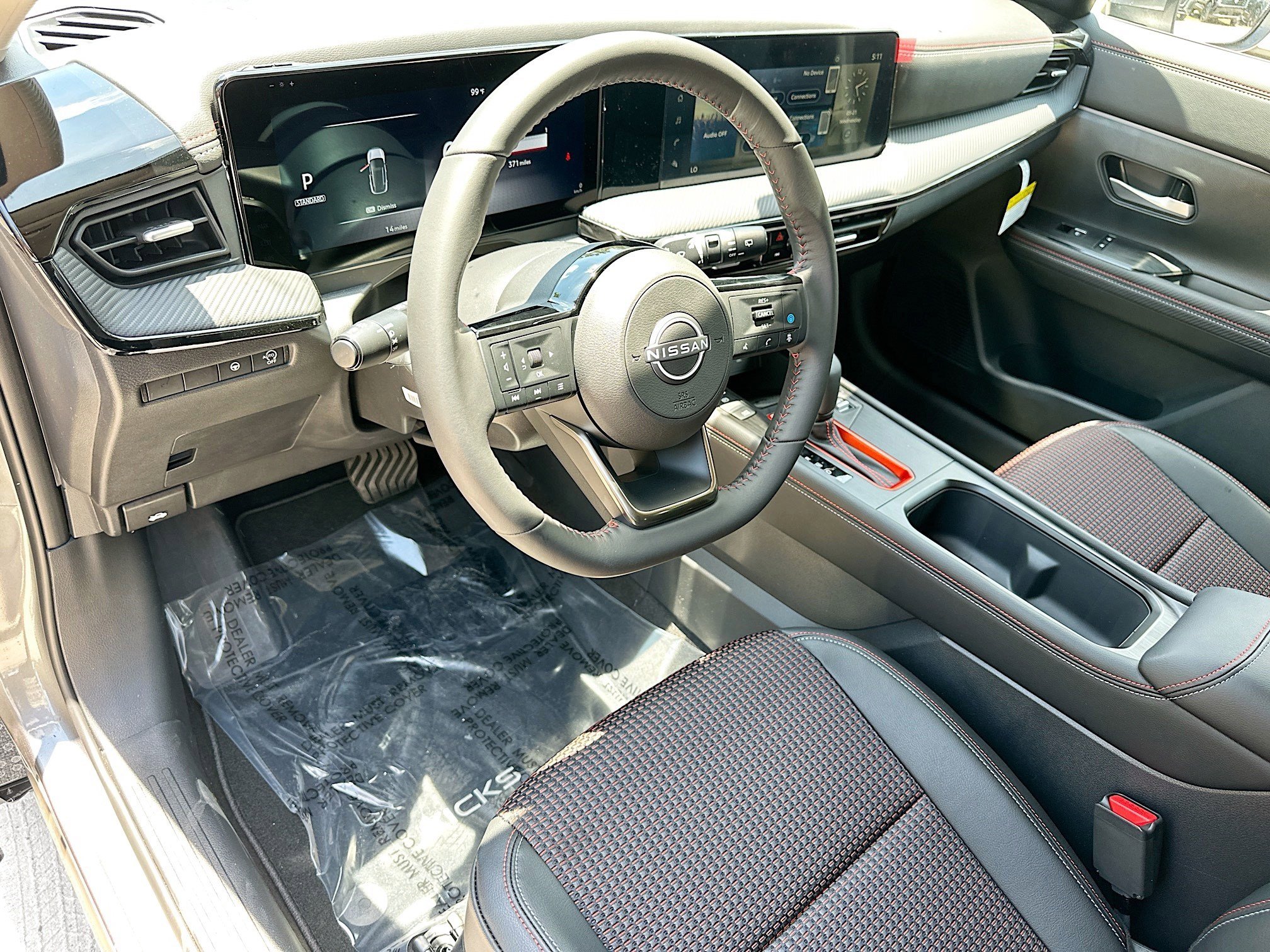 2025 Nissan Kicks SR - Photo 6