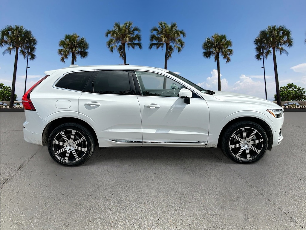 Certified 2021 Volvo XC60 Recharge Plug-In Hybrid T8 Inscription SUV