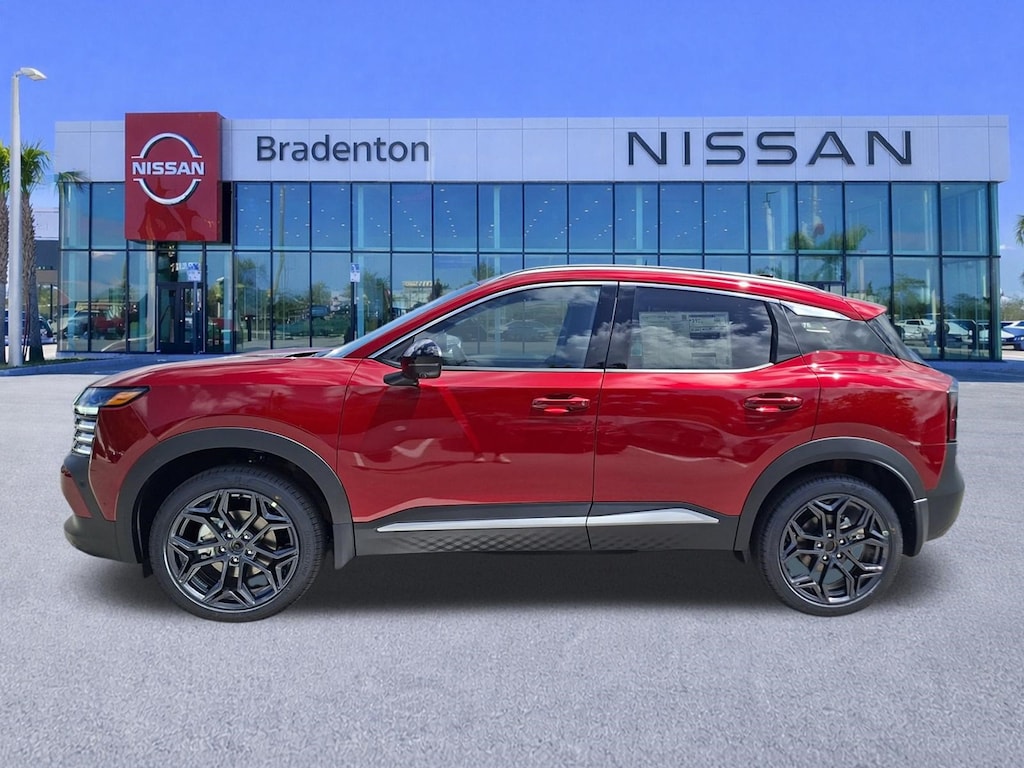 New 2026 Nissan Kicks SR SUV