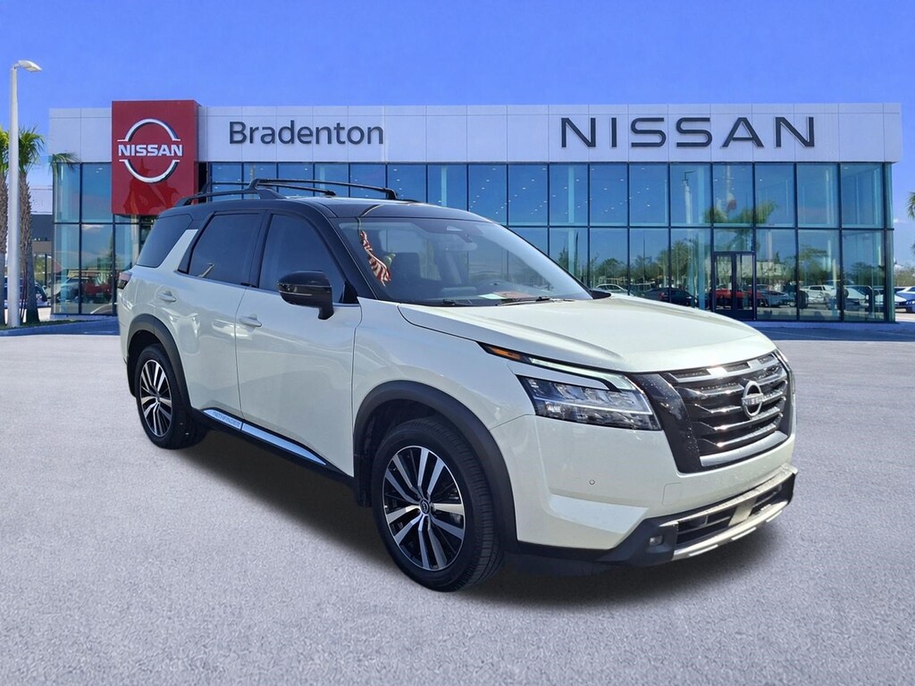 Certified 2023 Nissan Pathfinder Platinum SUV