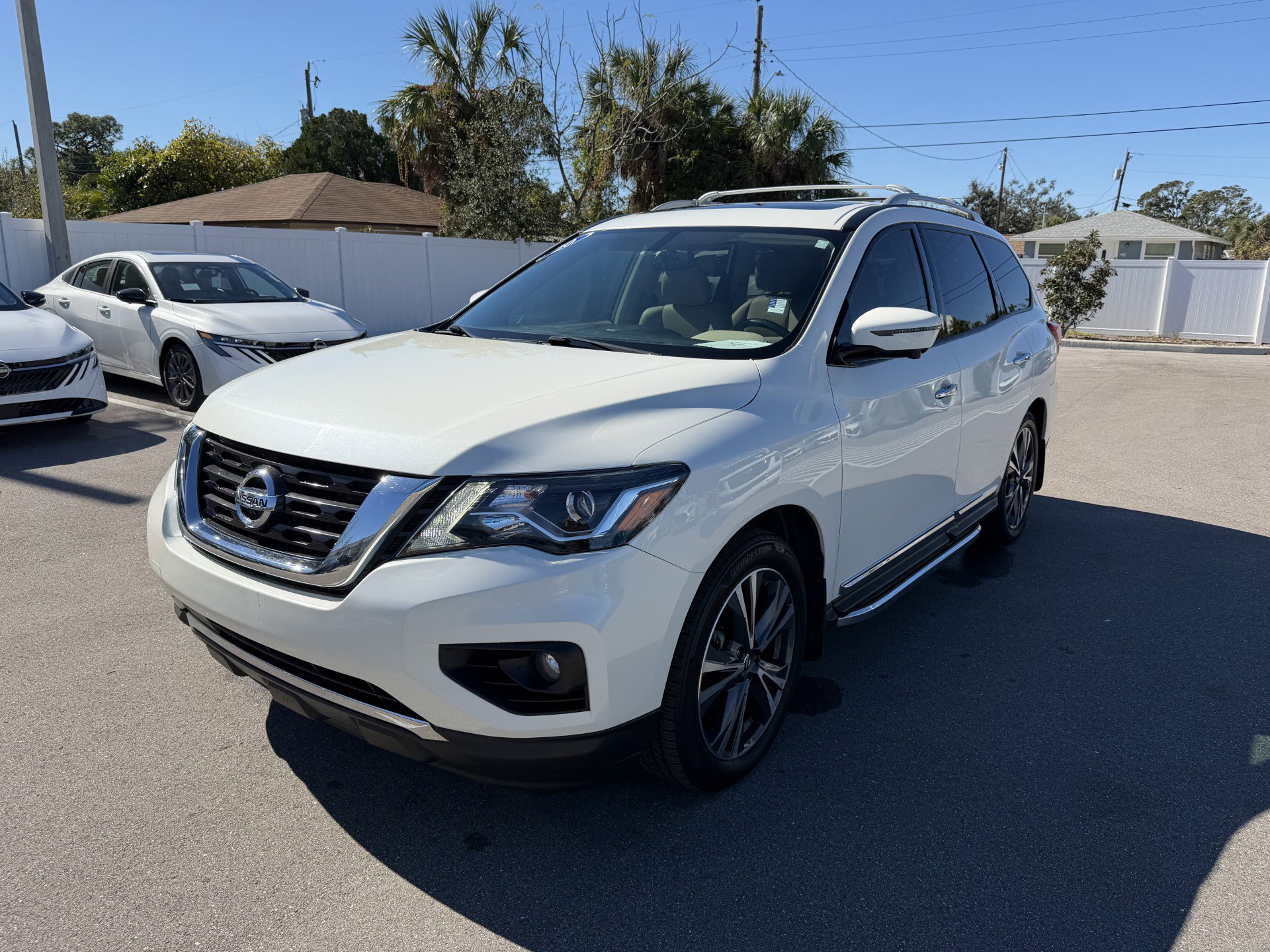 2020 Nissan Pathfinder Platinum