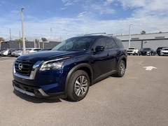 2025 Nissan Pathfinder SL SUV