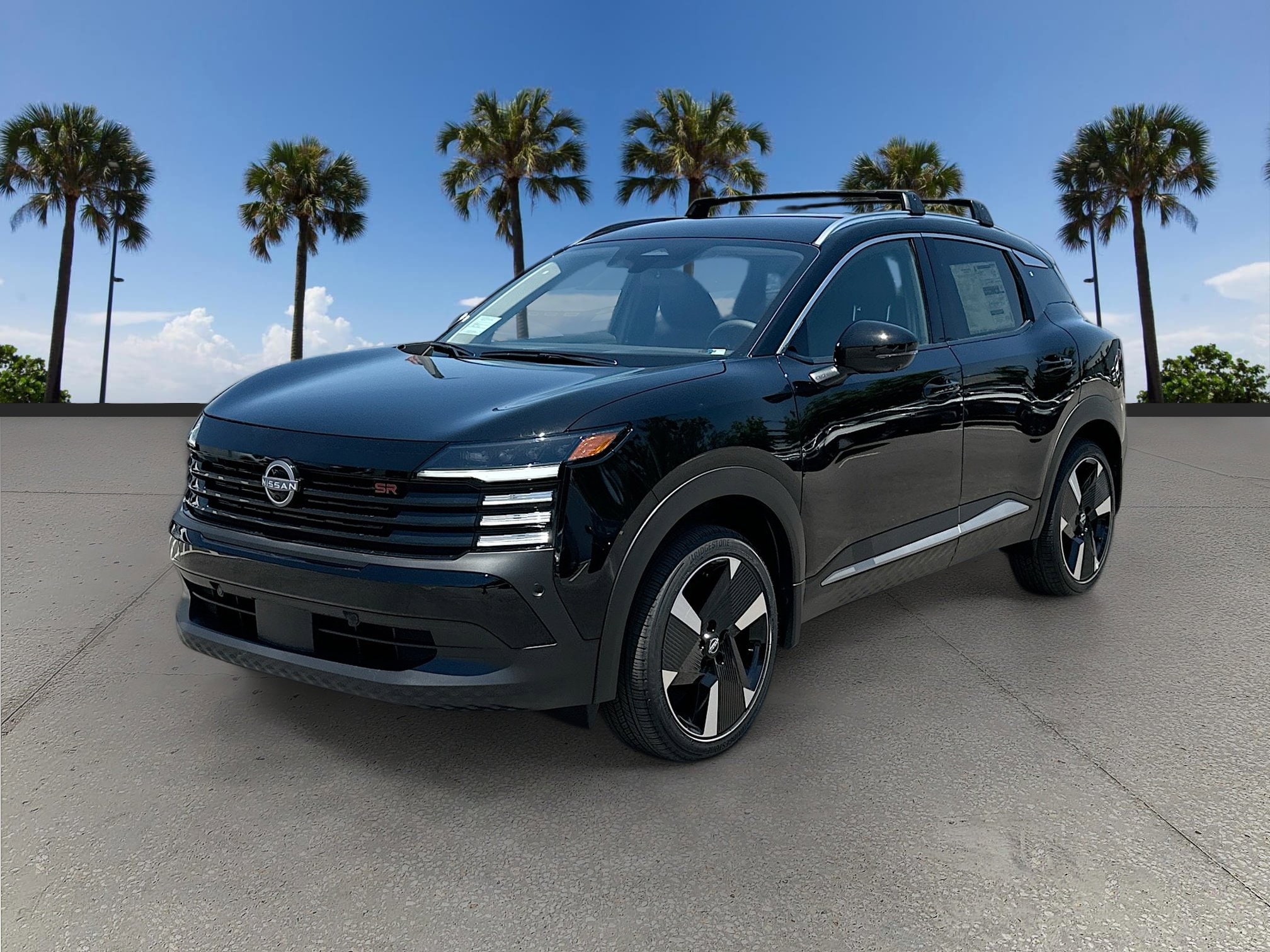 2025 Nissan Kicks SR's photo