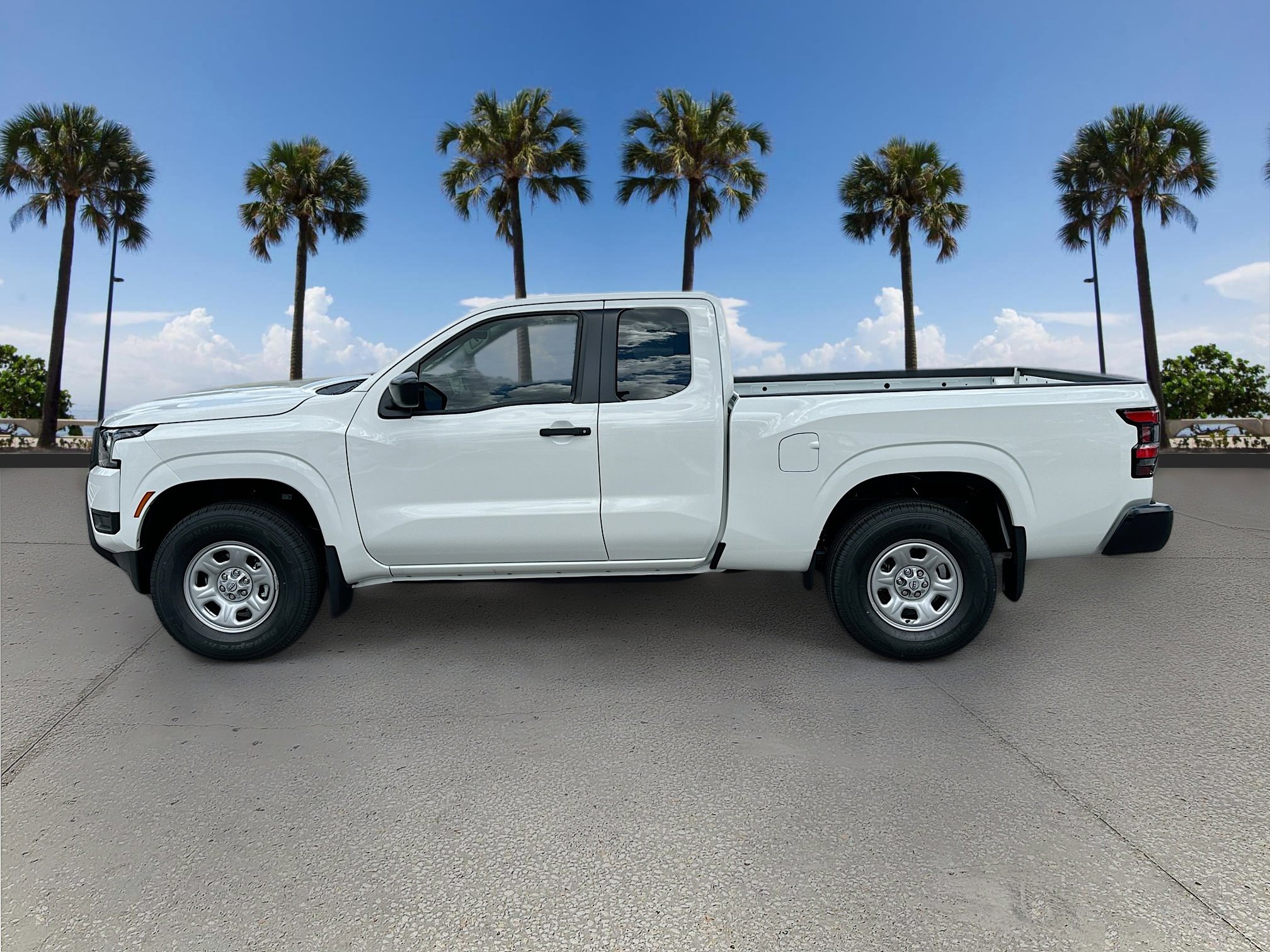 2026 Nissan Frontier S photo 3