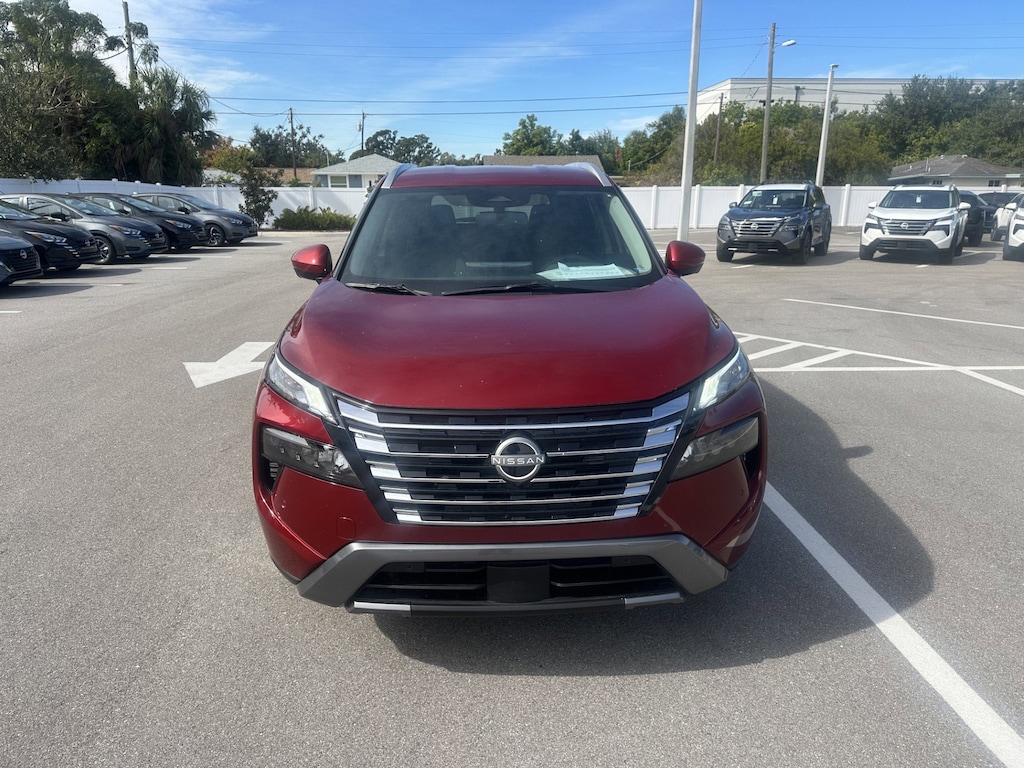 New 2025 Nissan Rogue SL SUV