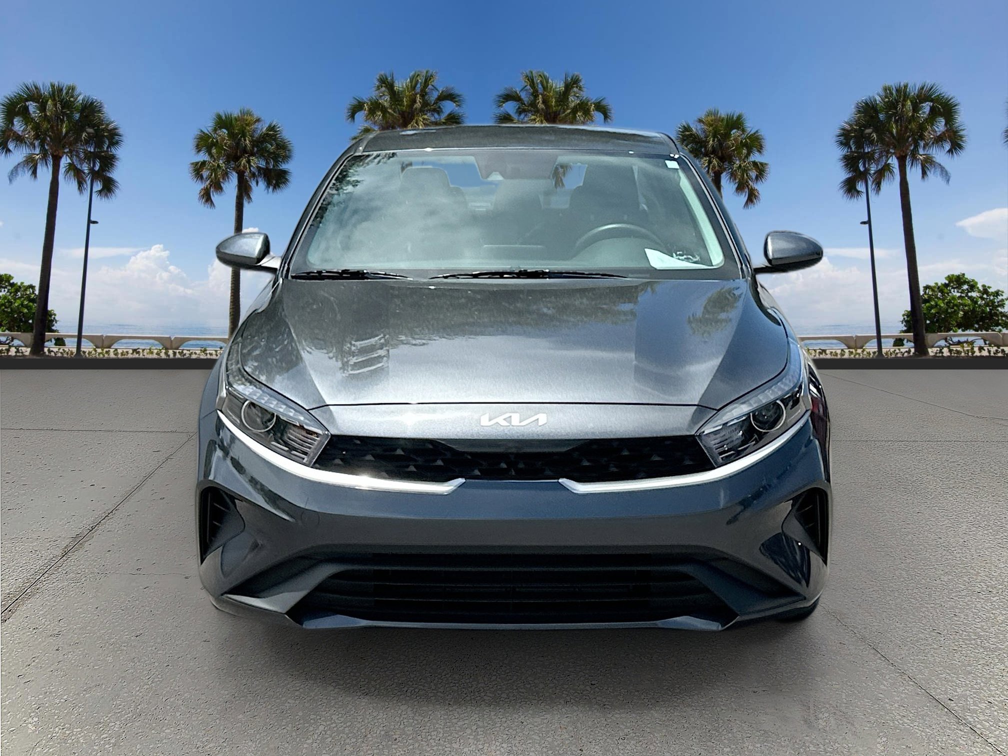 2024 Kia Forte LXS photo 2