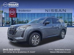2026 Nissan Pathfinder SL SUV