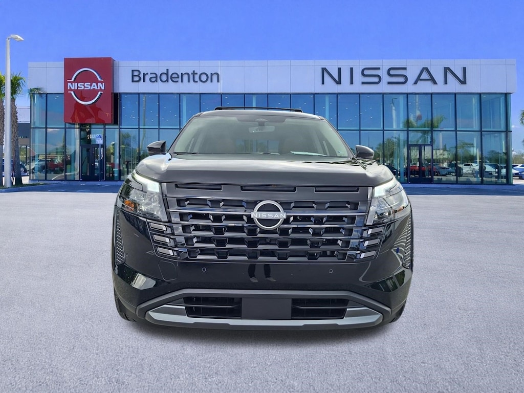 New 2026 Nissan Pathfinder Platinum SUV