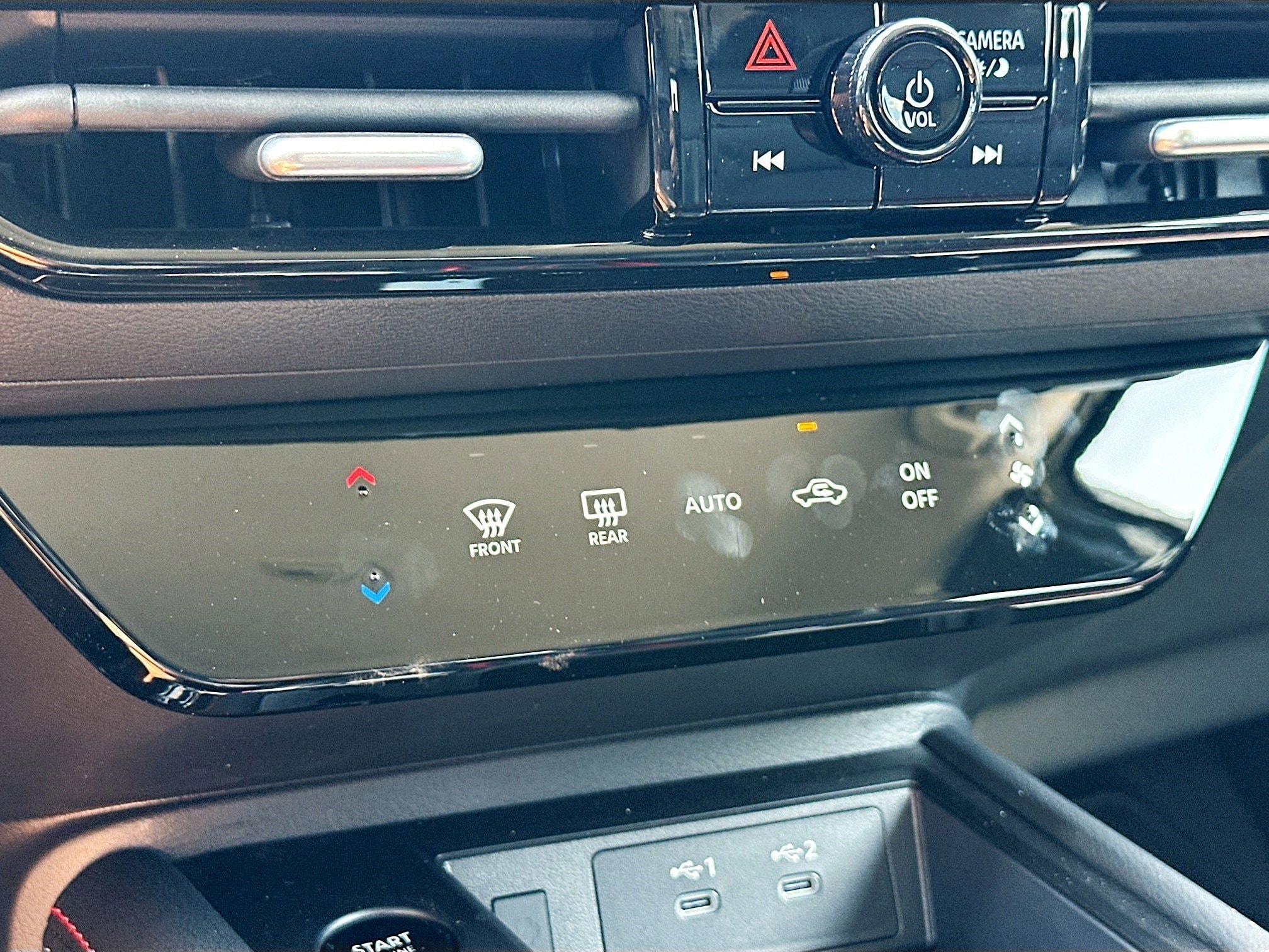 2025 Nissan Kicks SR - Photo 10