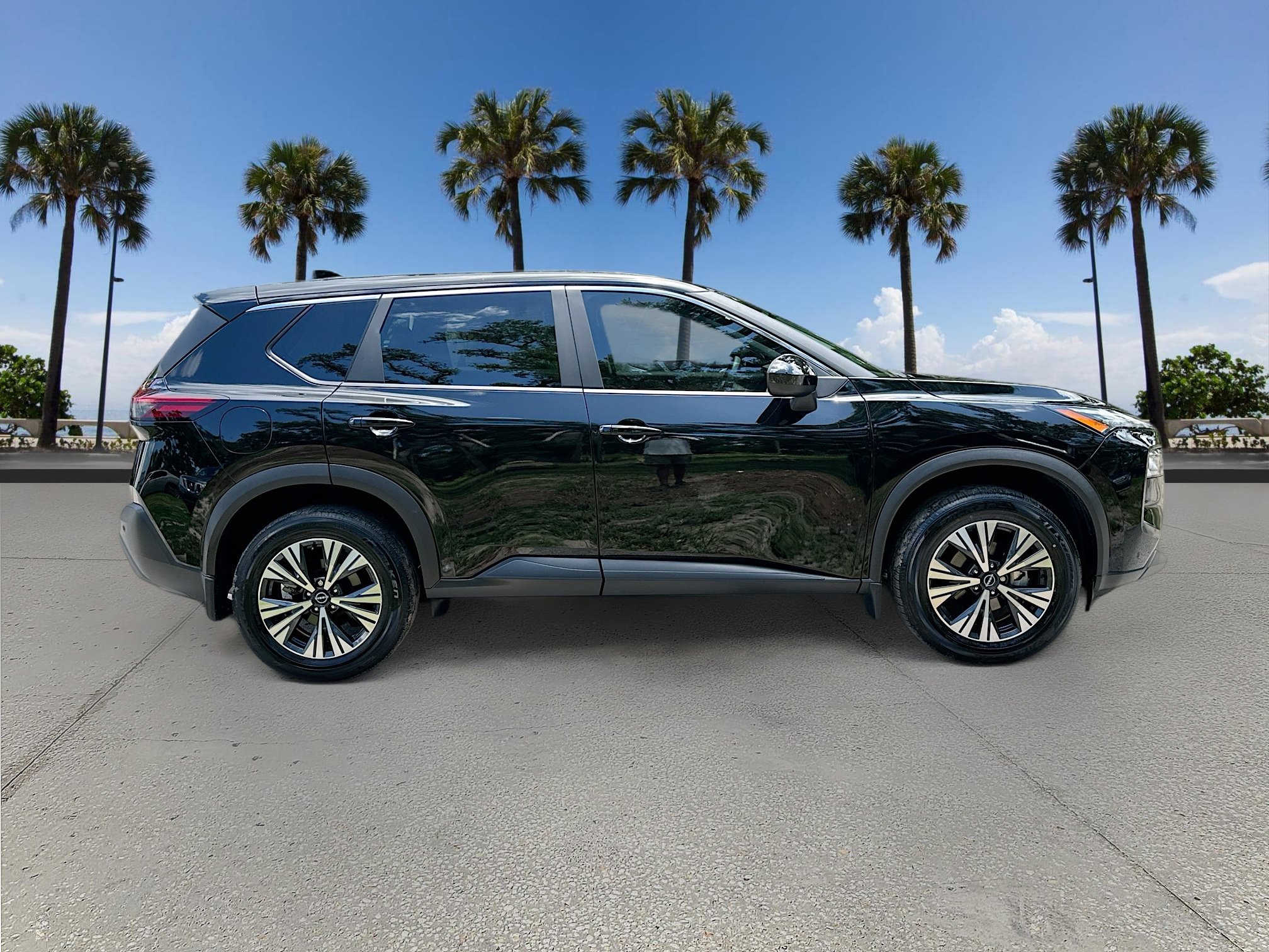 2023 Nissan Rogue SV photo 4
