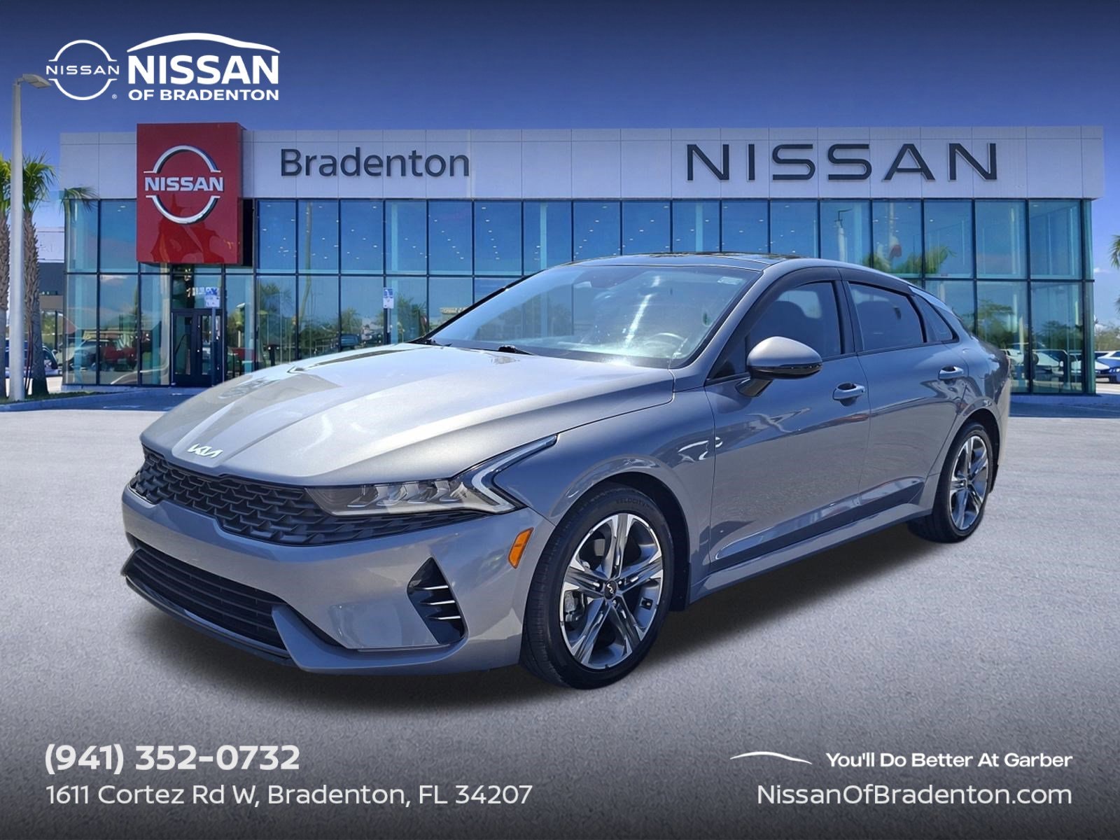 2023 Kia Optima EX FWD's photo