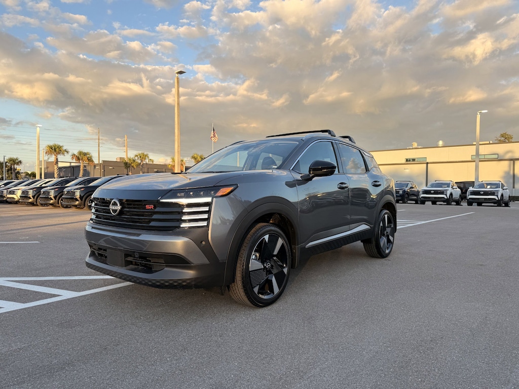 New 2026 Nissan Kicks SR SUV