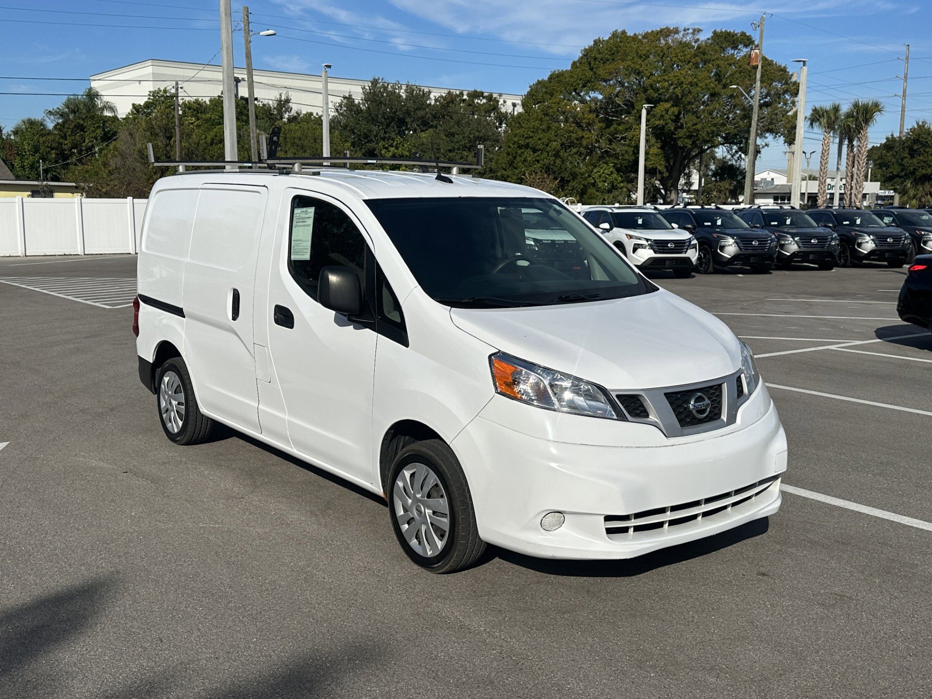 2020 Nissan NV200 S photo 3