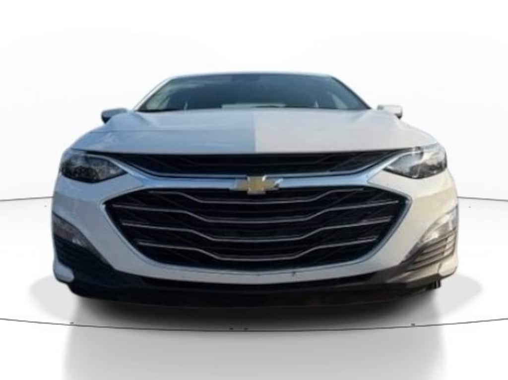 Used 2025 Chevrolet Malibu LT Sedan
