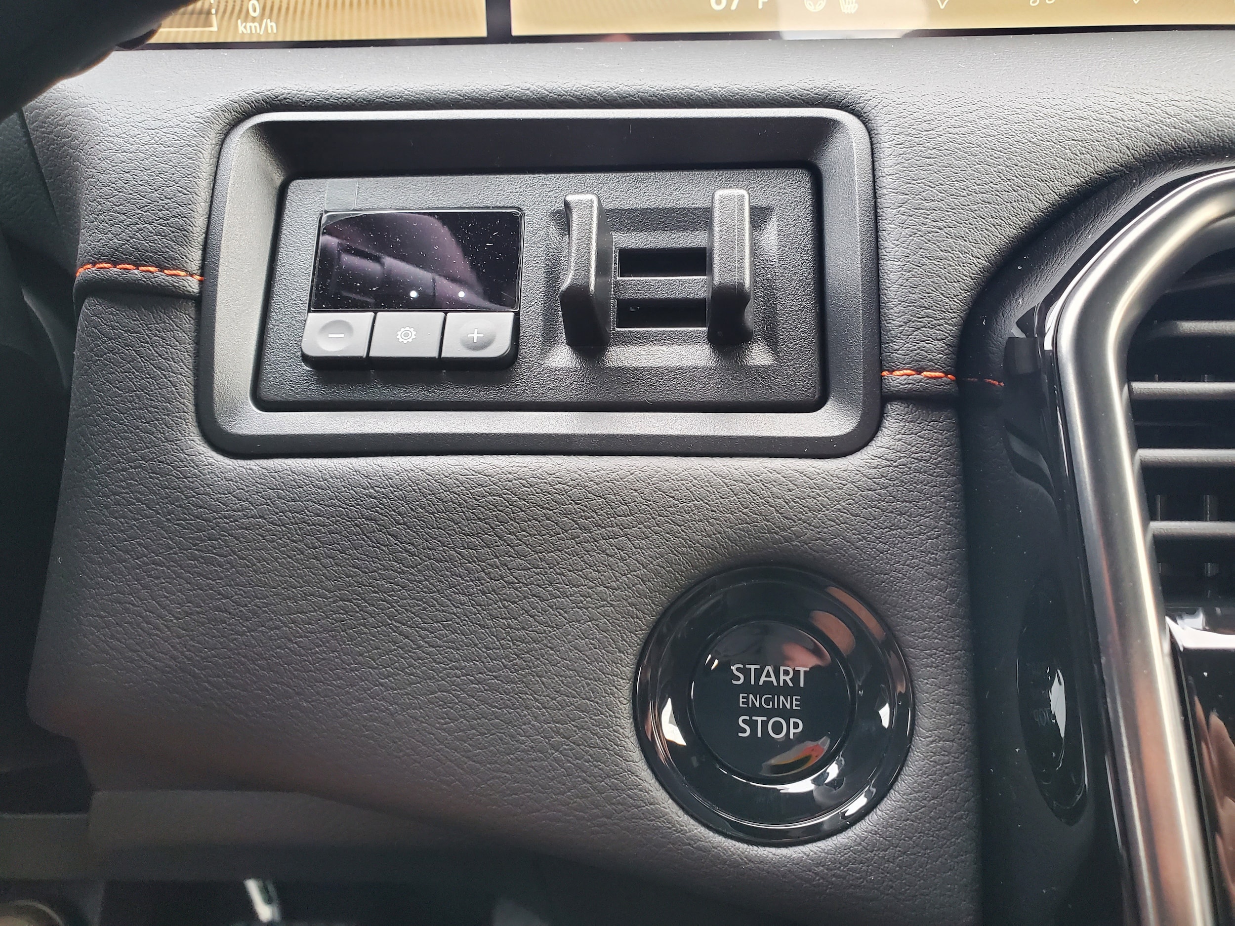 2026 Nissan Armada PRO-4X - Photo 19