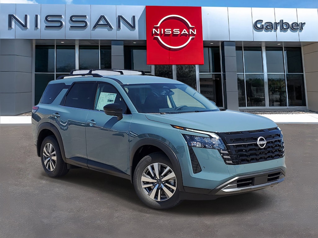 New 2026 Nissan Pathfinder SL SUV