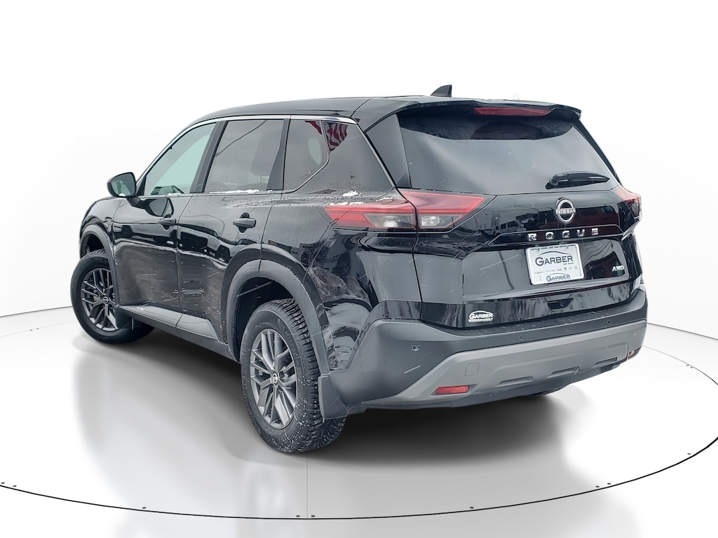 Used 2023 Nissan Rogue S SUV