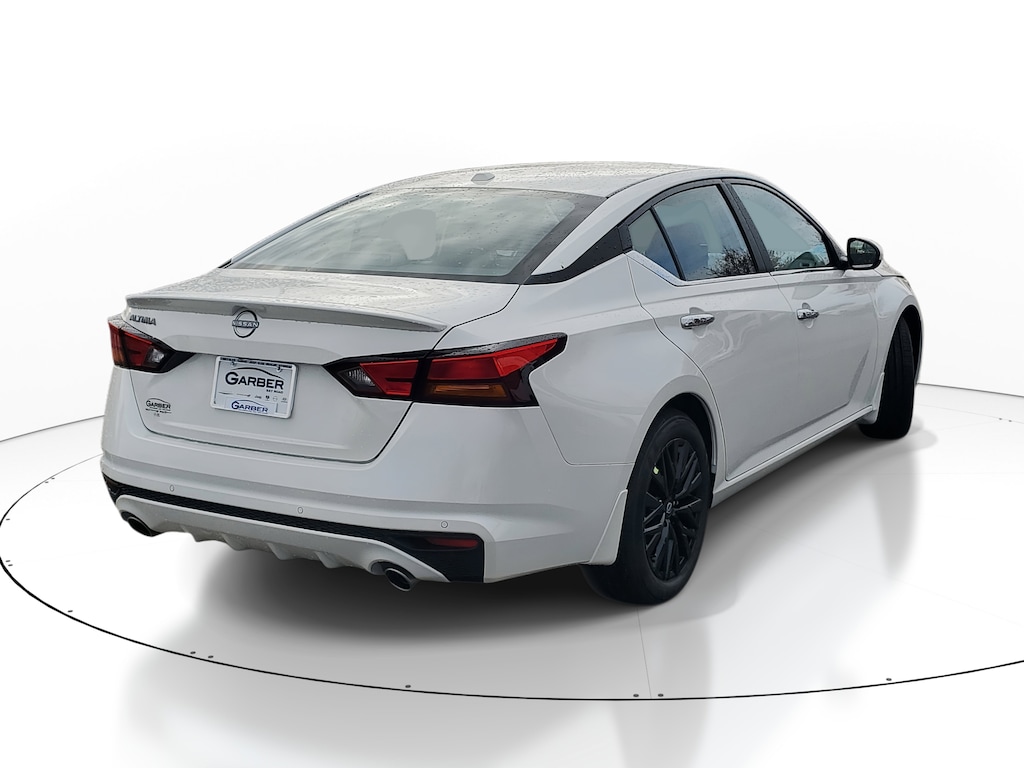 New 2025 Nissan Altima 2.5 SV Sedan