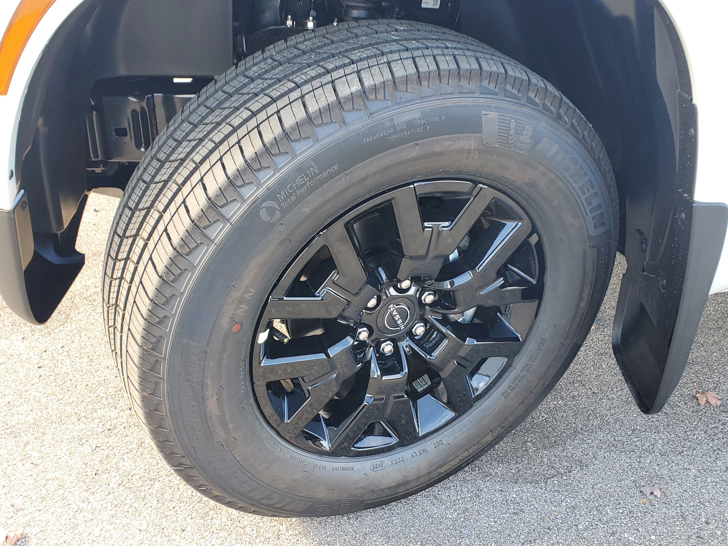 2026 Nissan Frontier SV - Photo 31