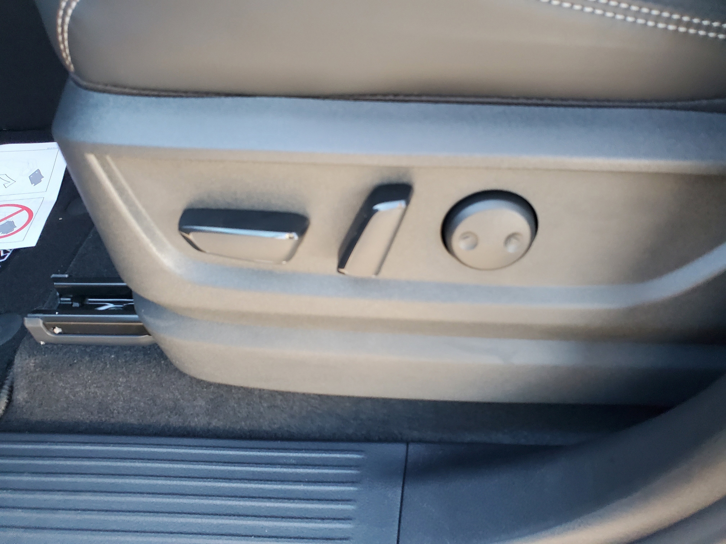 2026 Nissan Armada PRO-4X - Photo 6