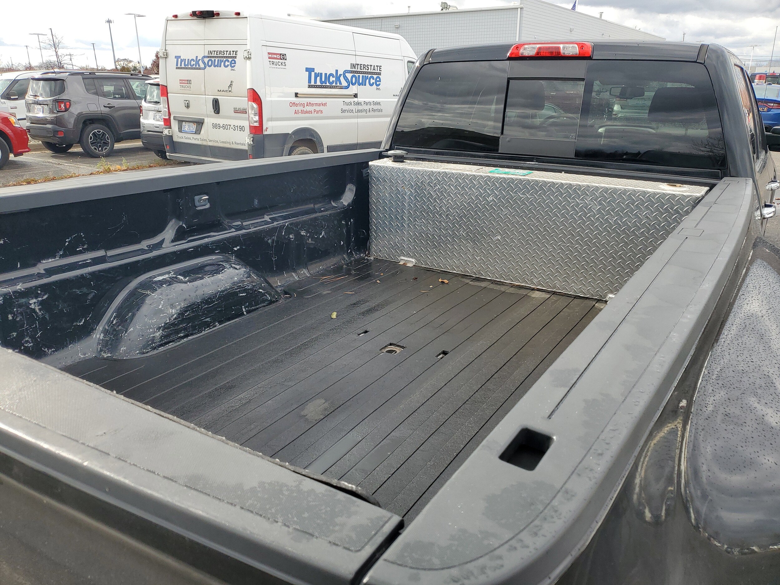 2015 Chevrolet Silverado 3500HD LTZ photo 2