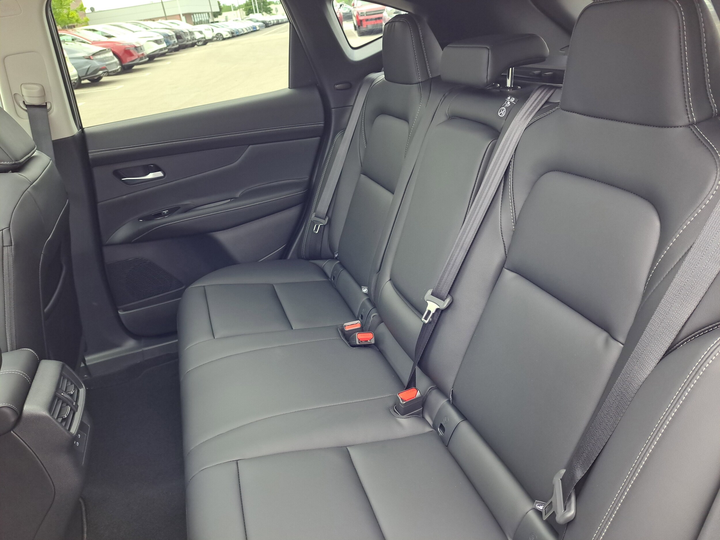 2025 Nissan Murano SL - Photo 21