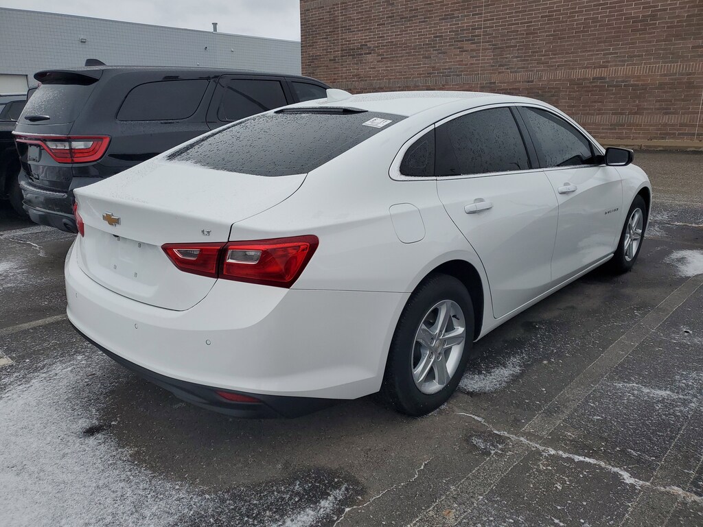 Used 2024 Chevrolet Malibu LT Sedan