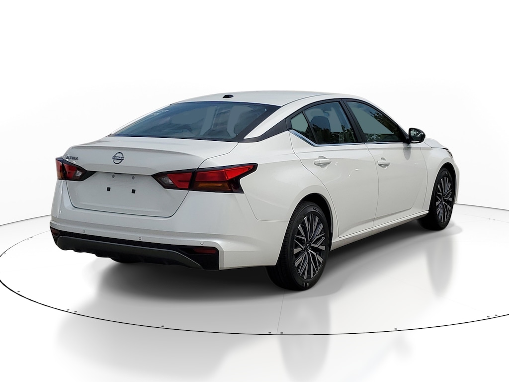 New 2026 Nissan Altima SV Car