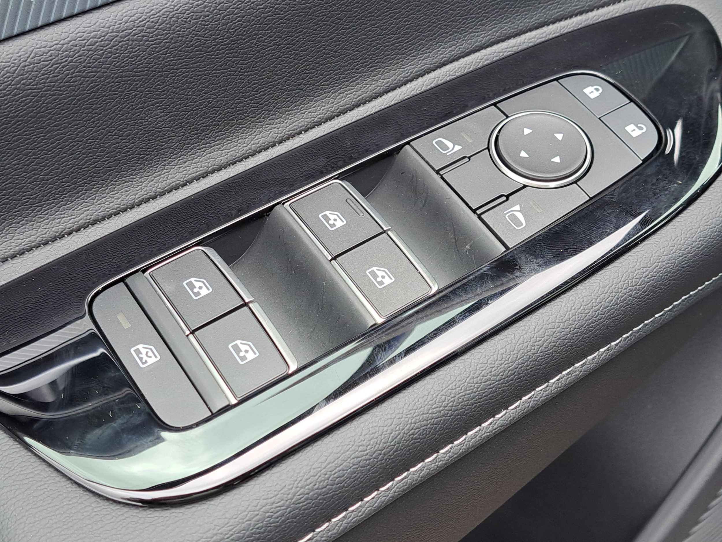 2025 Nissan Murano SL - Photo 20