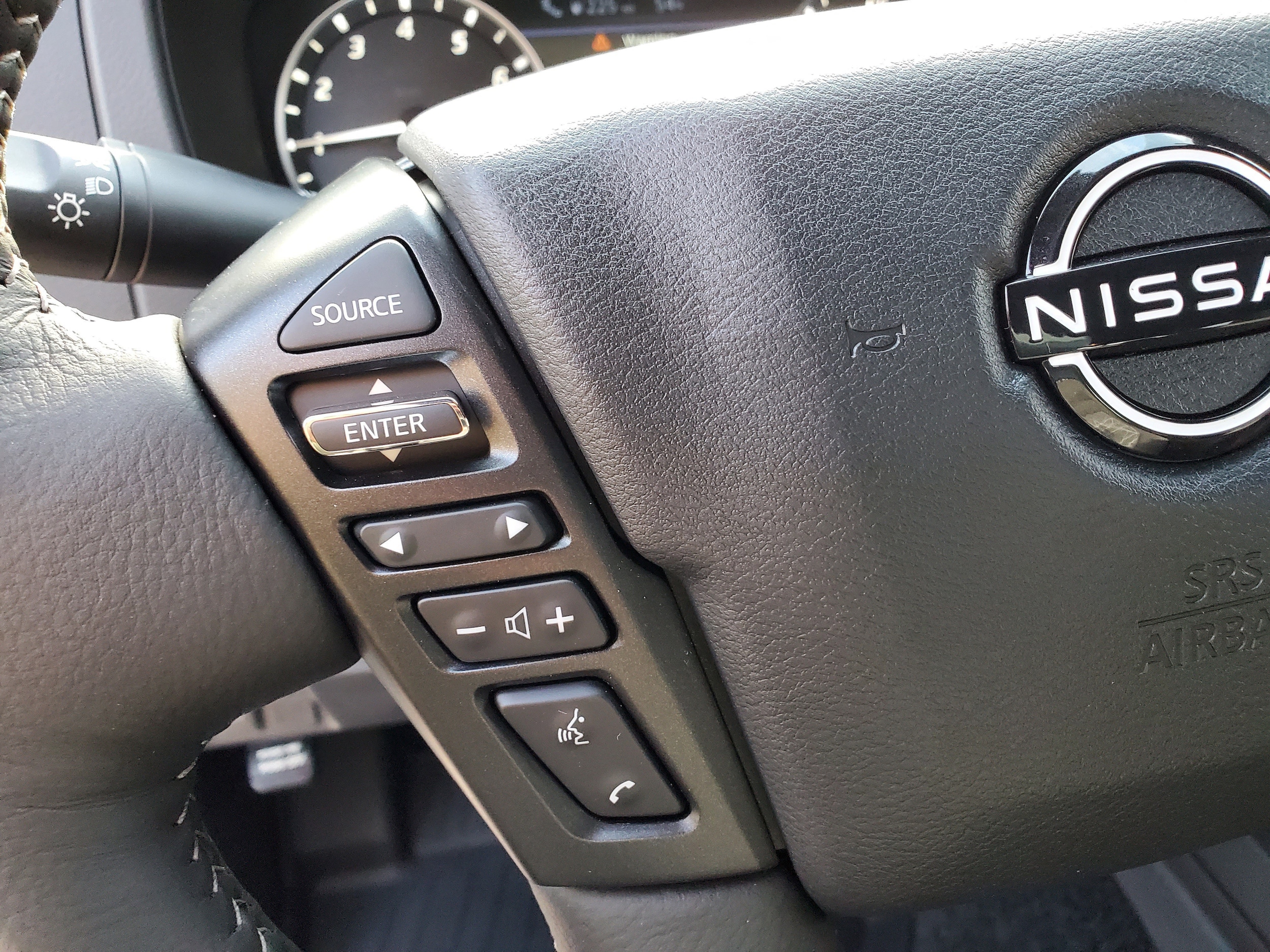 2026 Nissan Frontier SV - Photo 14