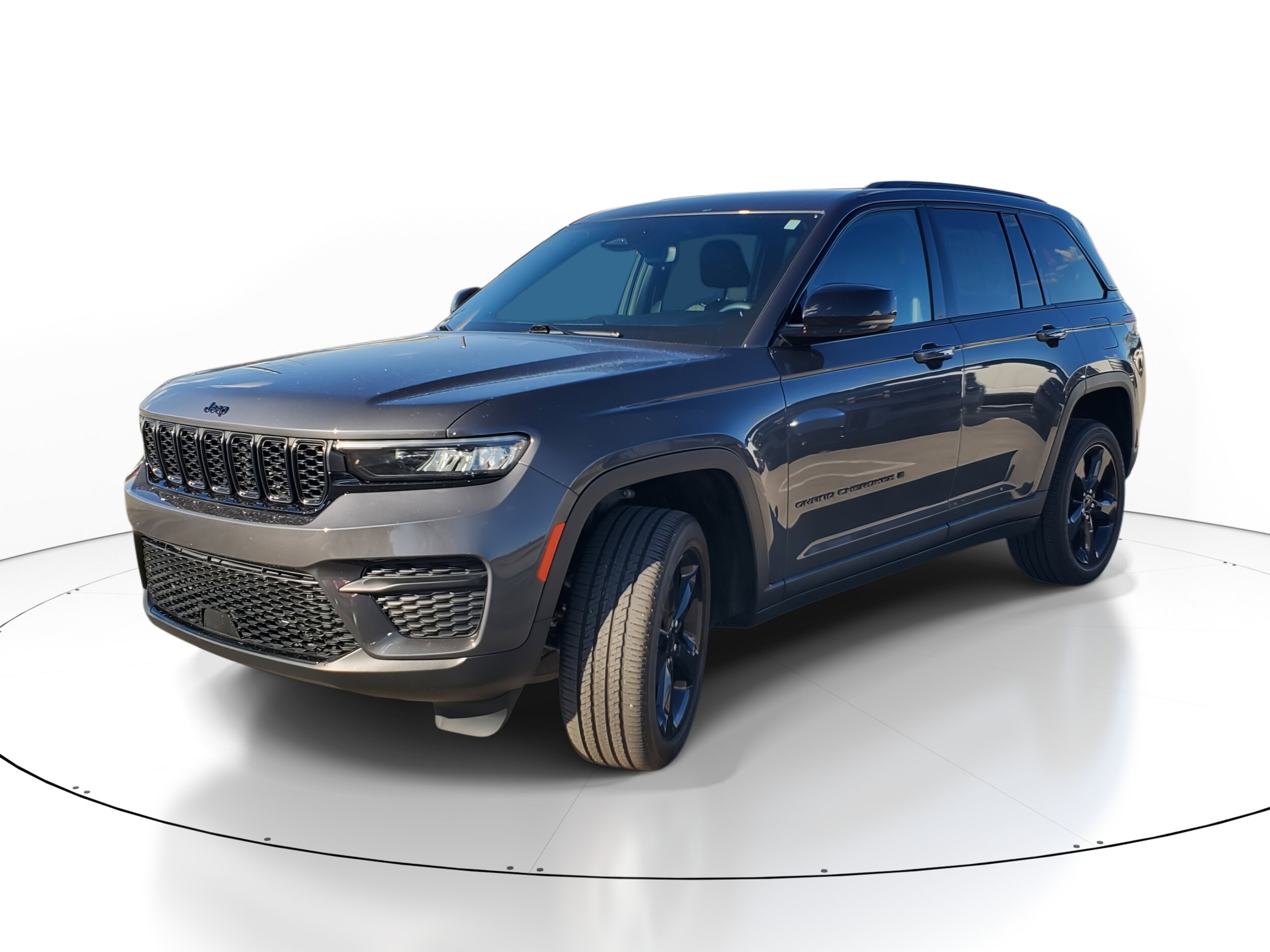 2022 Jeep Grand Cherokee Altitude photo 4