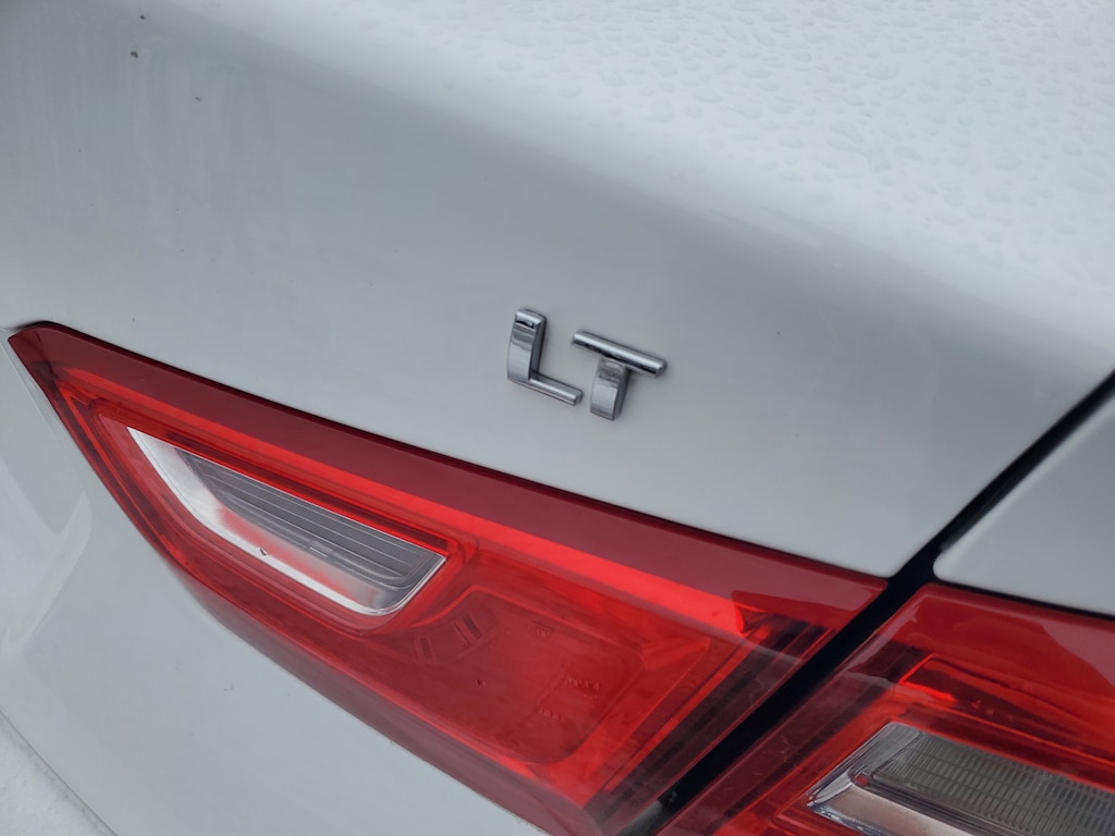 Used 2024 Chevrolet Malibu LT Sedan