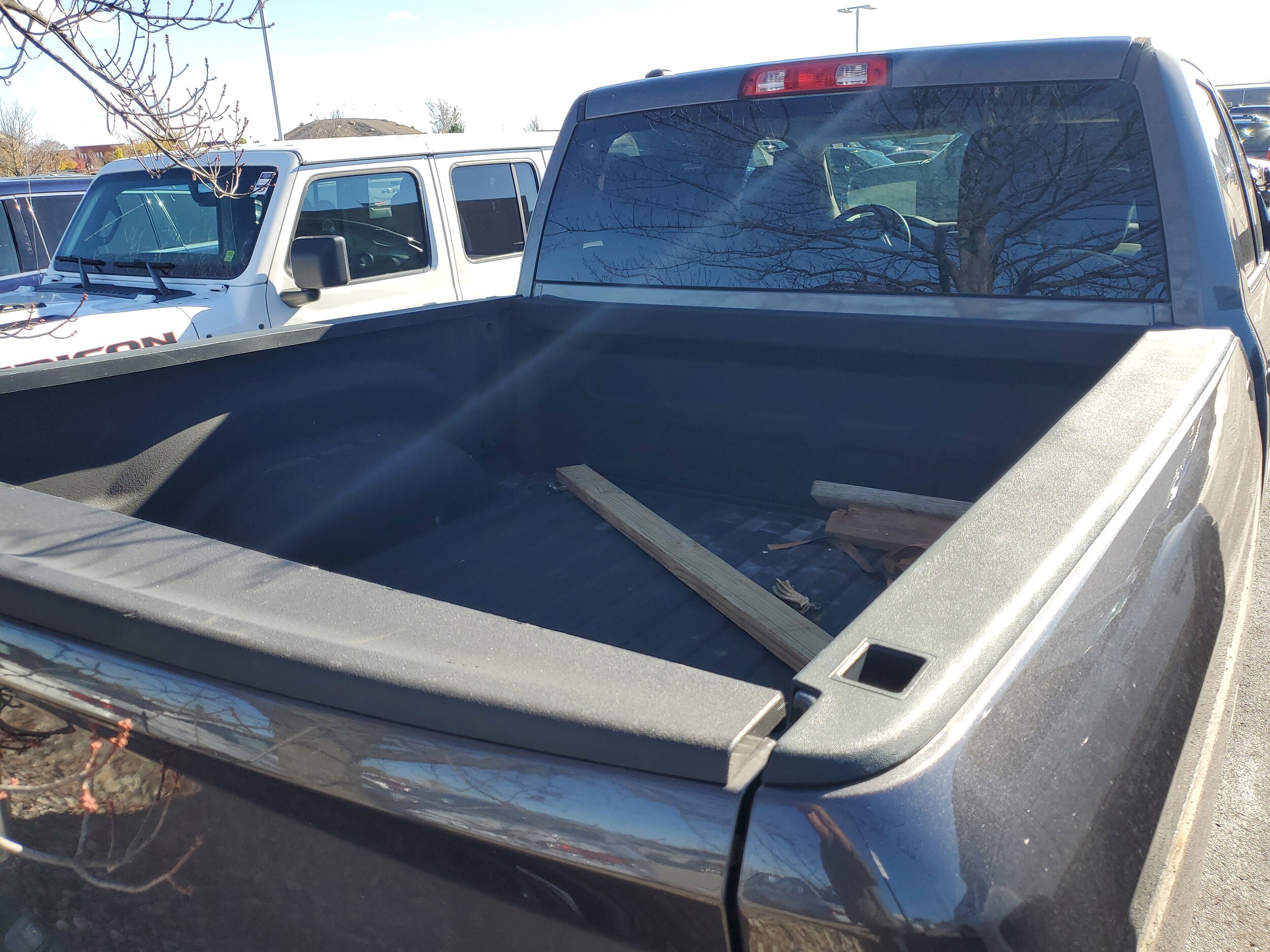 2018 Ram 1500 Tradesman photo 3