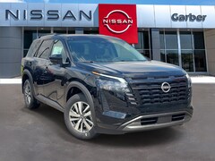 2026 Nissan Pathfinder SL SUV