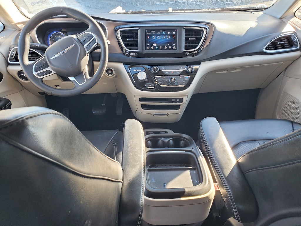 Used 2020 Chrysler Voyager LXI Van Passenger Van