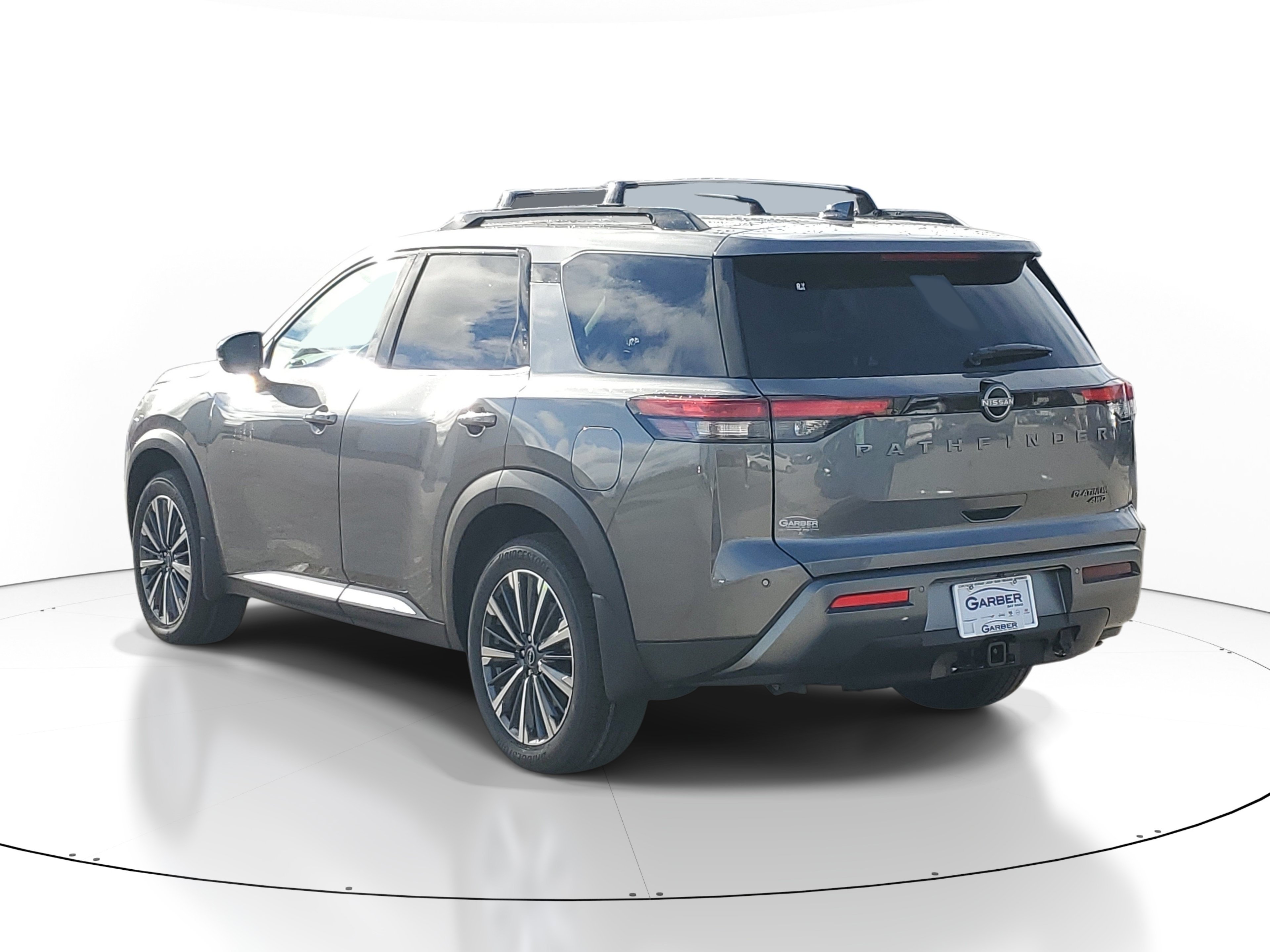 New 2026 Nissan Pathfinder Platinum SUV