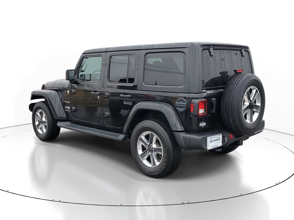 Used 2023 Jeep Wrangler Sahara SUV
