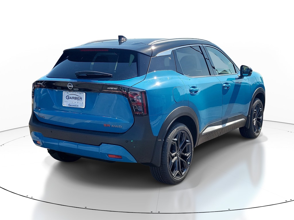 New 2026 Nissan Kicks SR SUV