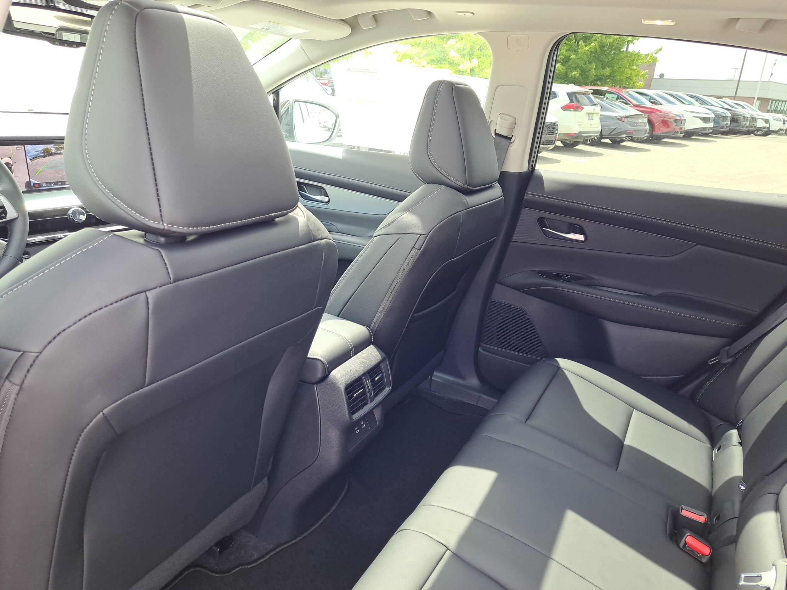 2025 Nissan Murano SL - Photo 22