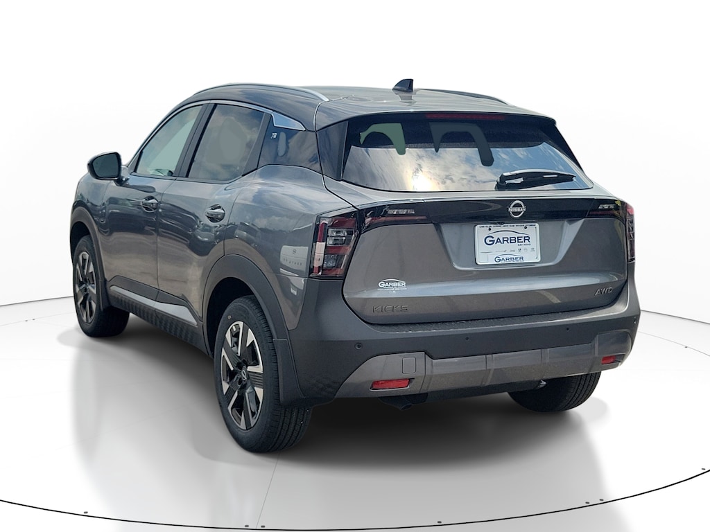New 2026 Nissan Kicks SV SUV