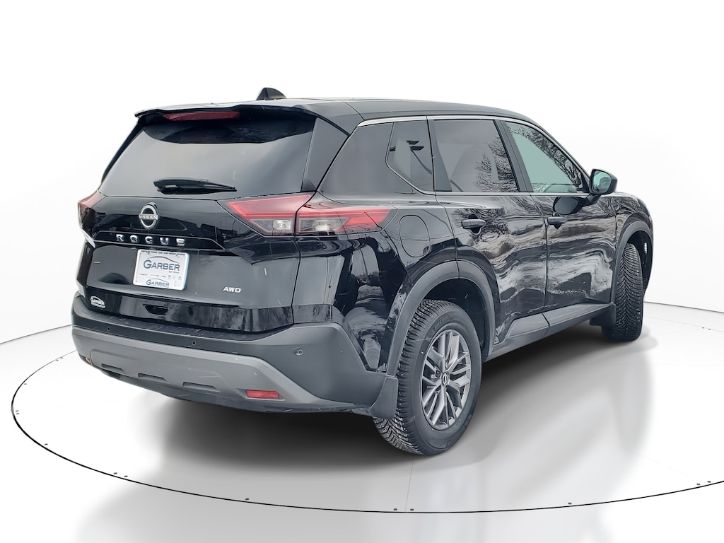 Used 2023 Nissan Rogue S SUV