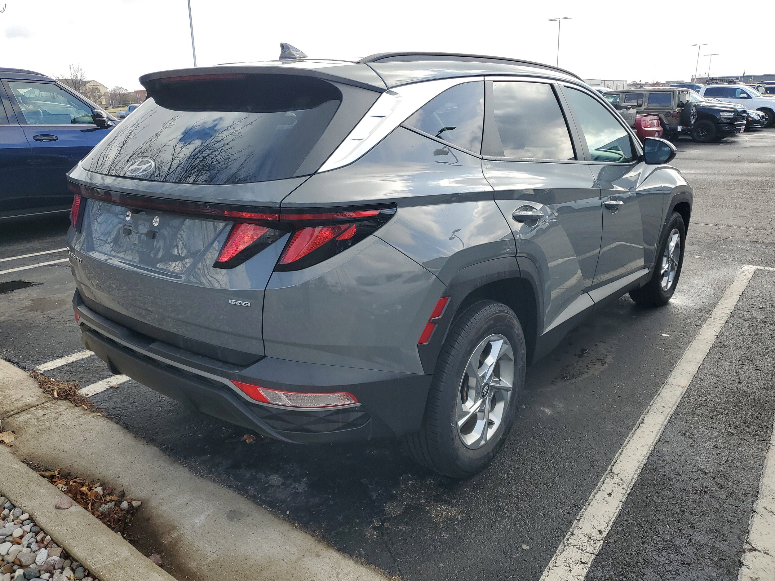 2024 Hyundai Tucson SEL photo 3