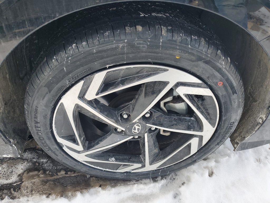 Used 2024 Hyundai Sonata SEL Sedan