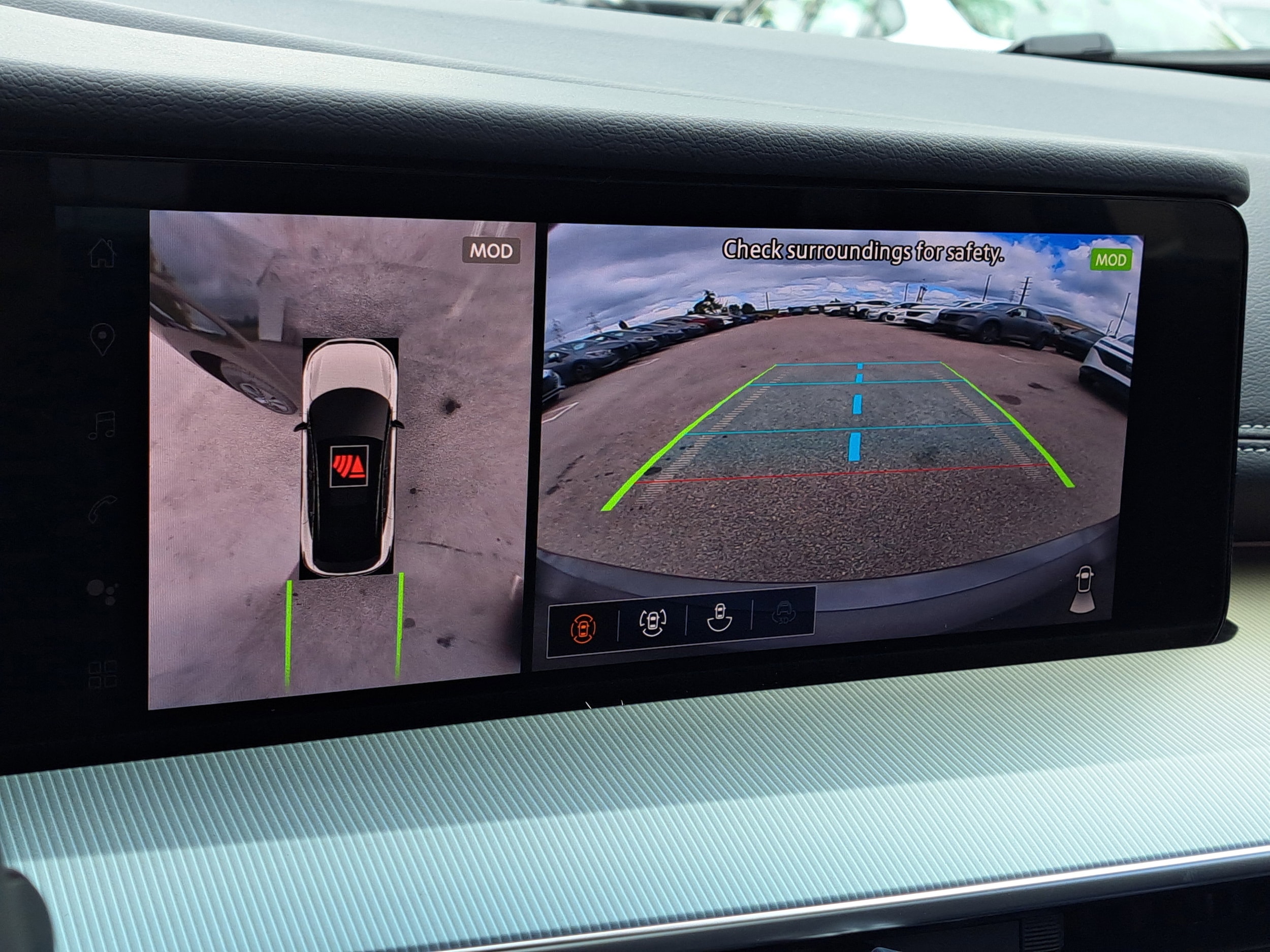 2025 Nissan Murano SL - Photo 15