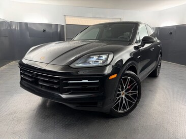 2025 Porsche Cayenne E-Hybrid S SUV
