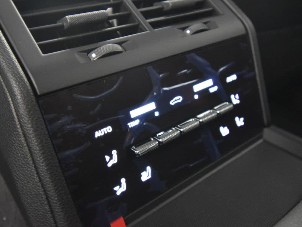 2025 Porsche Panamera Base - Photo 38
