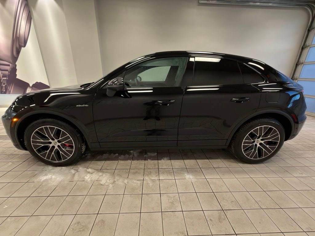 New 2025 Porsche Macan Electric 4S SUV